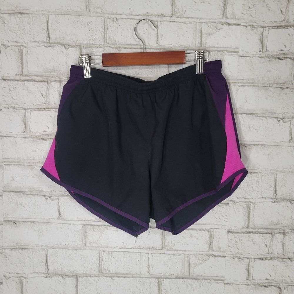 NIKE‎ black athletic shorts